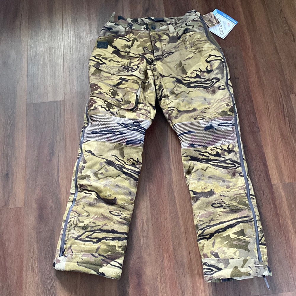 Camo Under Armour Revenant WS hunting pants